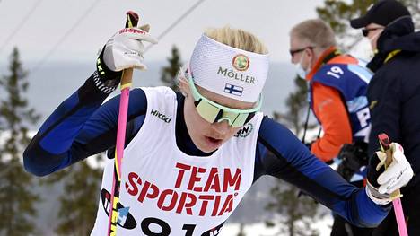 Kaisa Mäkäräinen oli viides SM-hiihtojen 30 kilometrin kisassa.