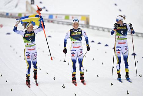 Ruotsi dominoi naisten sprinttiä (p).