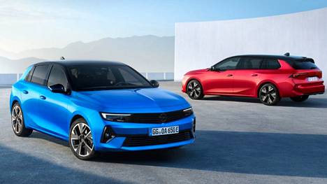 Stellantis-autojättiin nykyään kuuluva Opel esitteli keskiviikkona uudet sähkö-Astrat.