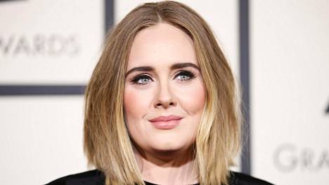 Adele kuvattiin Grammy-gaalassa 15. helmikuuta Los Angelesissa.
