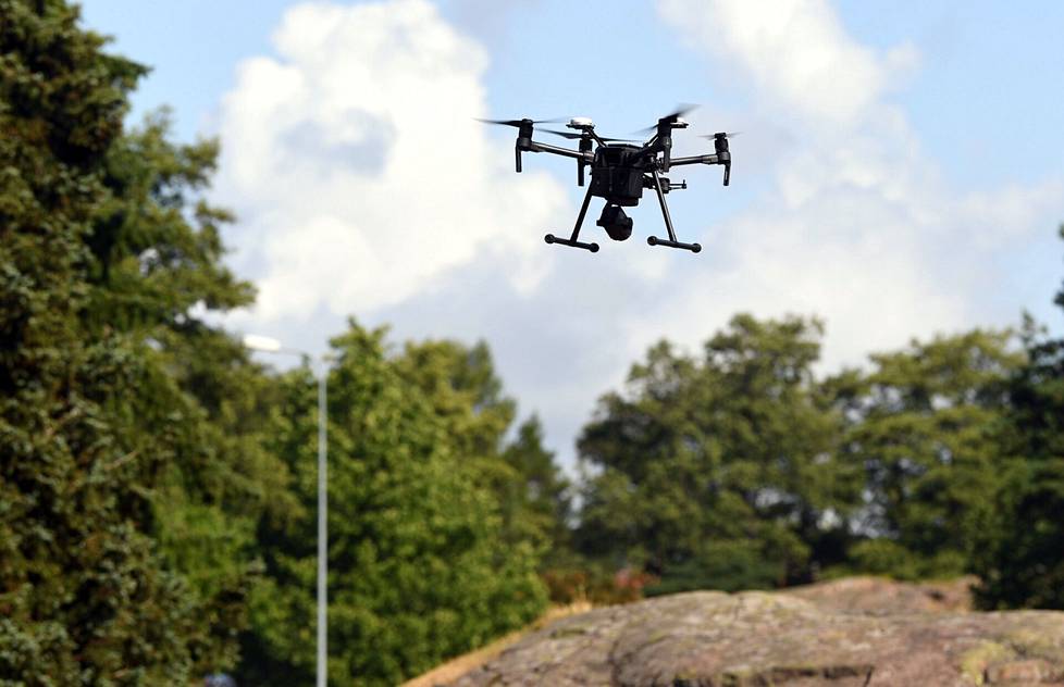Lokakuussa poliisille tuli drone-lennoista lähes yhtä paljon erilaisia ilmoituksia kuin tammi-syyskuussa yhteensä.