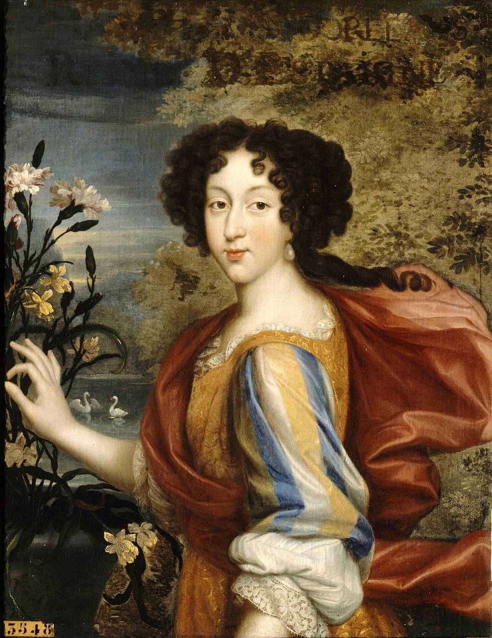 Kaarlen ensimmäinen vaimo oli Marie-Louise d'Orléans.