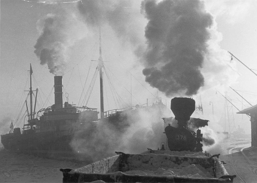 Eteläsatama tammikuussa 1941.