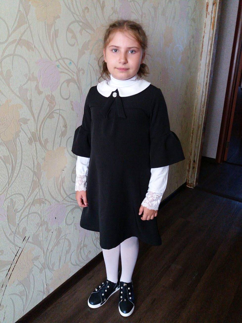 Anastasi Hrytsenko oli pidetty tyttö naapureiden keskuudessa.