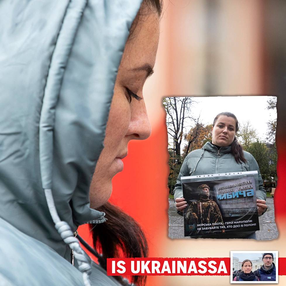 Anastasija kaipaa miestään. Isäänsä odottavat kotiin myös parin 4- ja 9-vuotiaat tyttäret. Anastasijan kyltti kehottaa muistamaan Mariupolin sankareita, jotka ovat edelleen venäläisten vankeina.