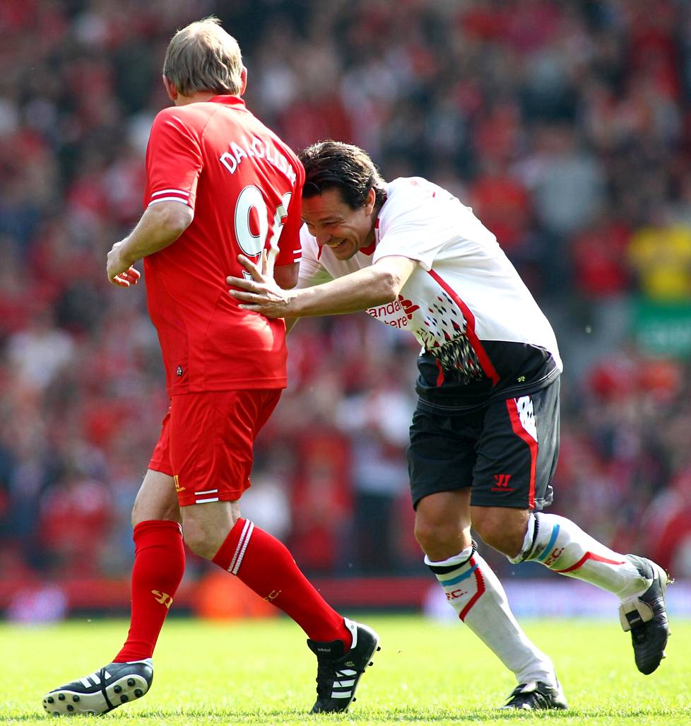 Litmanen ja Kenny Dalglish osallistuivat hyväntekeväisyyspeliin Liverpoolissa 2014.