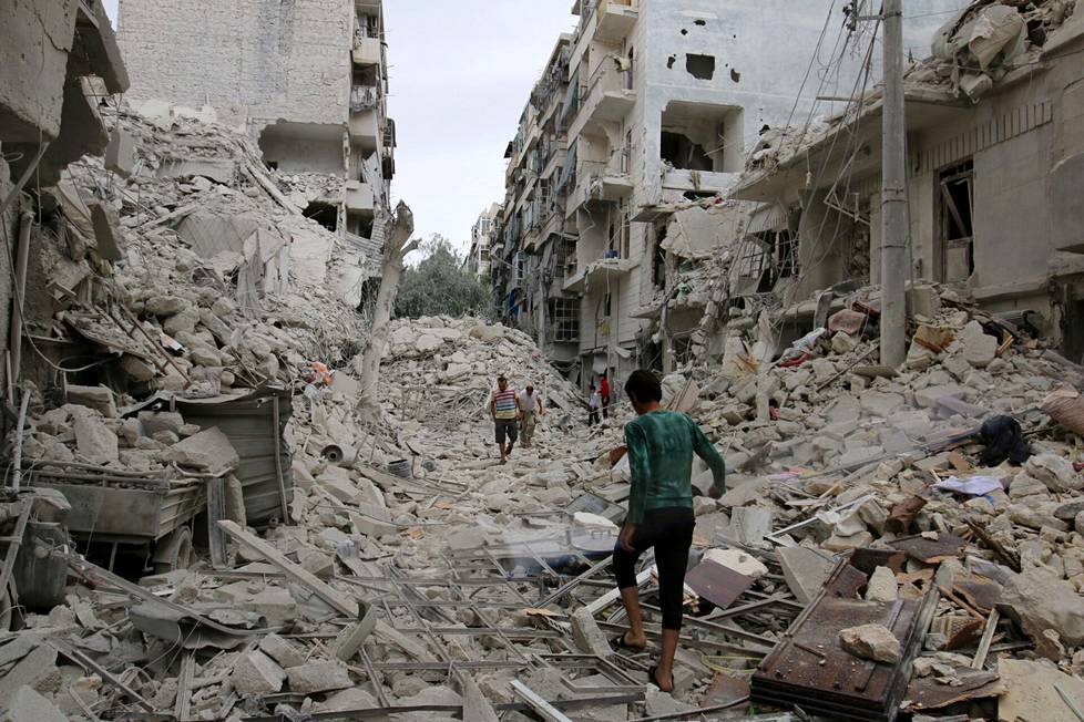 Aleppossa siviilejä teurastettiin kouluihin, toreille ja sairaaloihin.