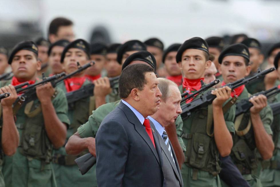 Vladimir Putin vieraili Venezuelassa jo pääministeriaikoinaan huhtikuussa 2010. Putinin seurassa oli Venezuelan silloinen presidentti Hugo Chavez.