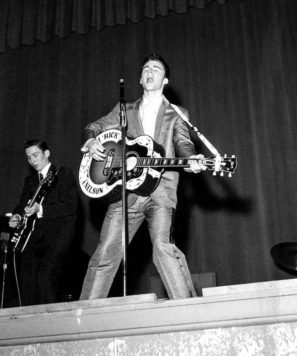 Nelson esiintymässä vuonna 1959.