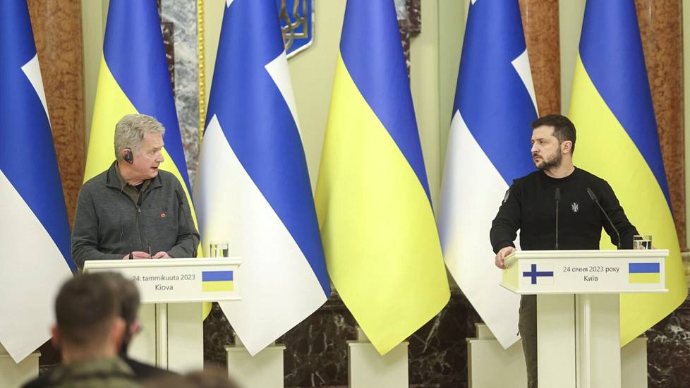 Zelenskyi kiitteli Suomea Ukrainalle annetusta tuesta.
