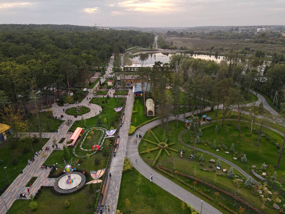 Butsha oli yksi Ukrainan suurimmista kunnista ennen kuin siitä tehtiin kaupunki vuonna 2007. 