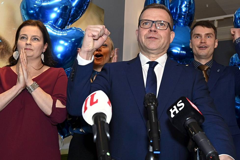 Kokoomuksen puheenjohtajan Petteri Orpon mukaan kansalaiset olivat huolissaan siitä, mihin vasemmistolainen hallitus on viemässä Suomea. ”Huomenna palaa talousrealismi”, puolue uhosi voiton jälkeen. 