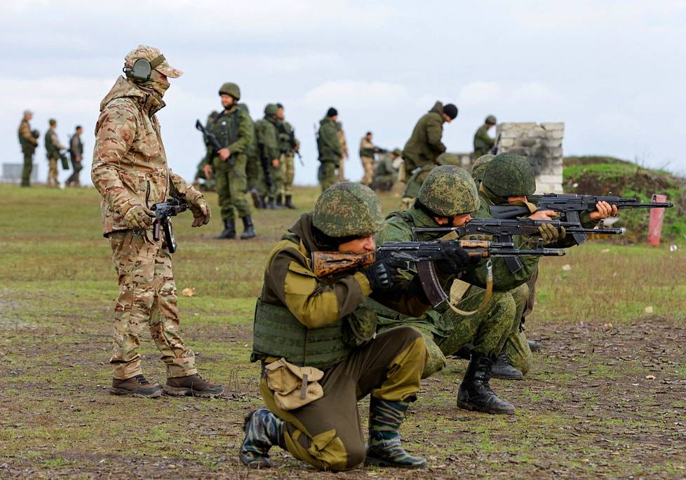 Mobilisoitujen venäläisten koulutusta Donetskissa lokakuussa.