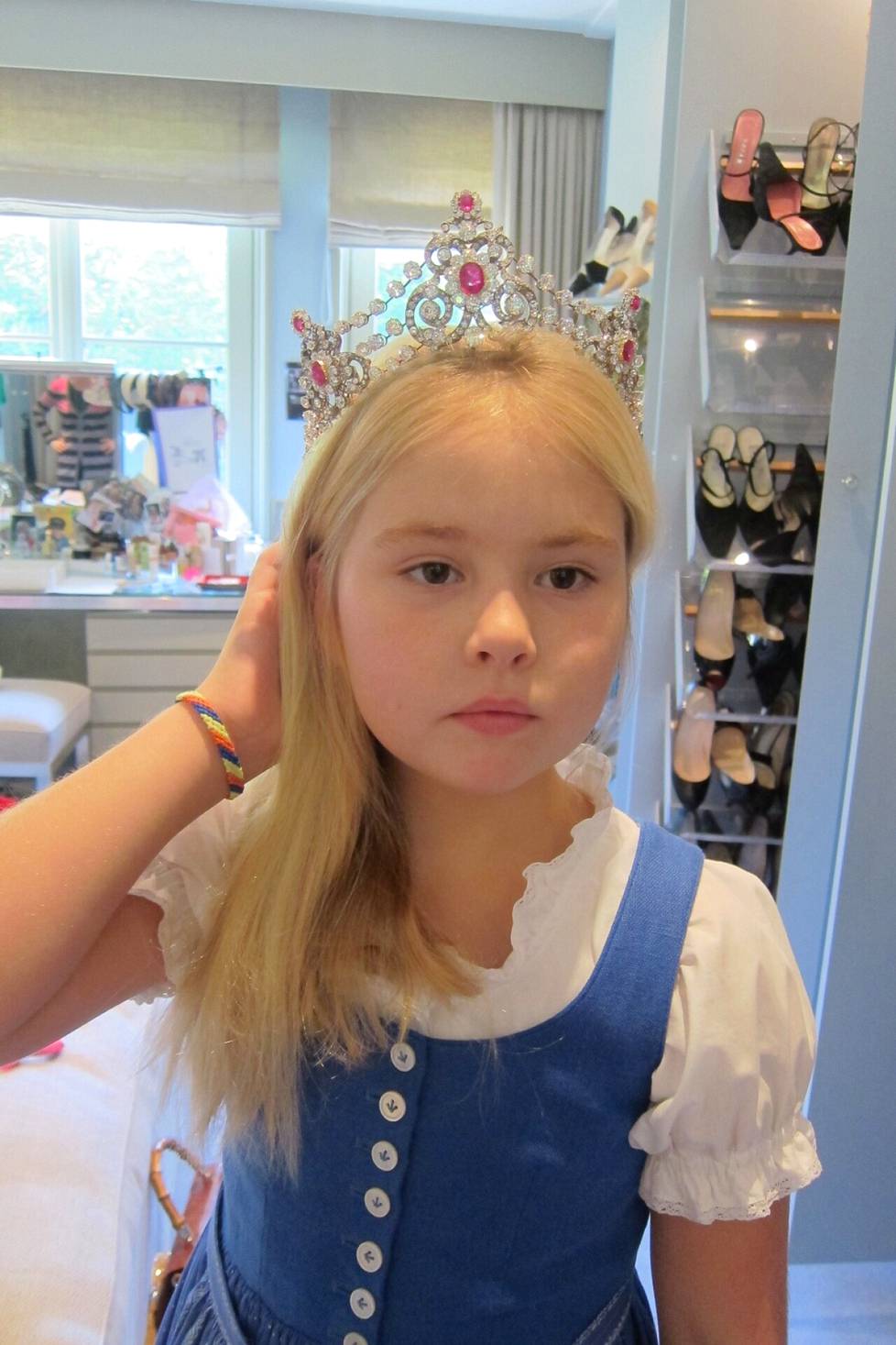 Prinsessa Amalia lapsena.