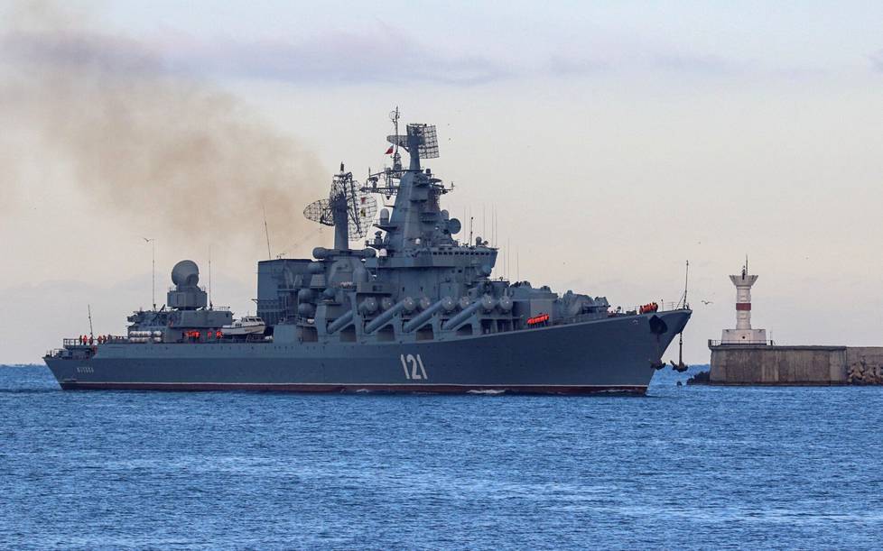 Venäjän Moskva-alus kuvattuna marraskuussa 2021.