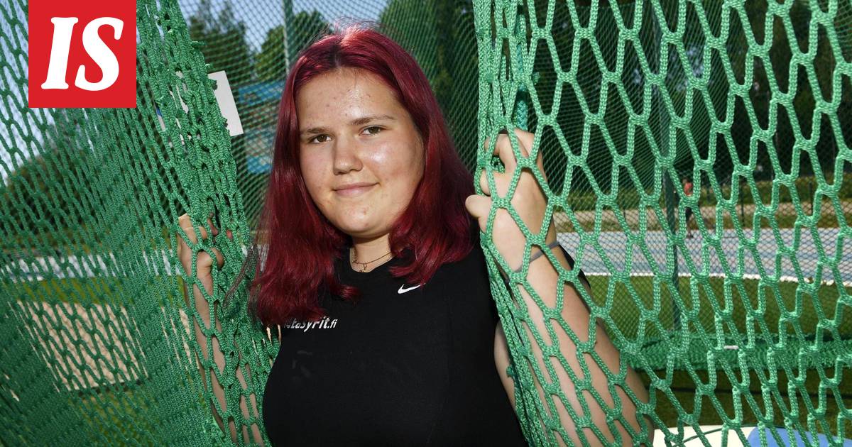 Nuorten SE-nainen Silja Kosonen, 17, tykkää moukarin kaaresta:  ”Mahdollisuuksia on vaikka mihin” - Yleisurheilu - Ilta-Sanomat