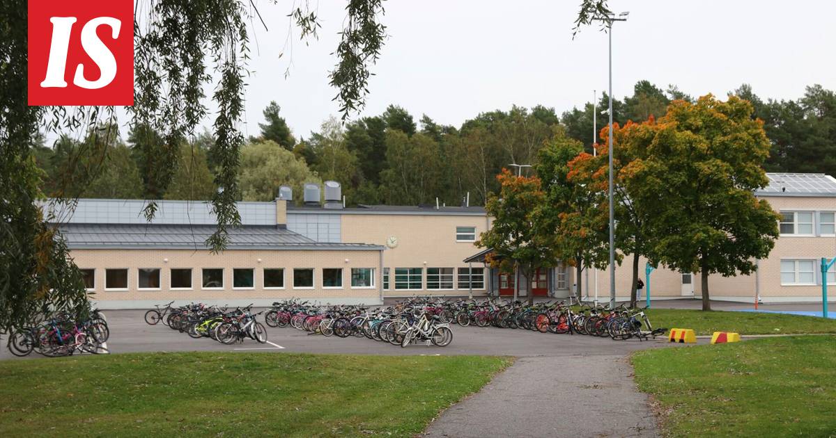 RS: Raisiolaisessa Vaisaaren koulussa esiintyy huumekauppaa ja väkivaltaa  viikoittain - Turun seutu - Ilta-Sanomat