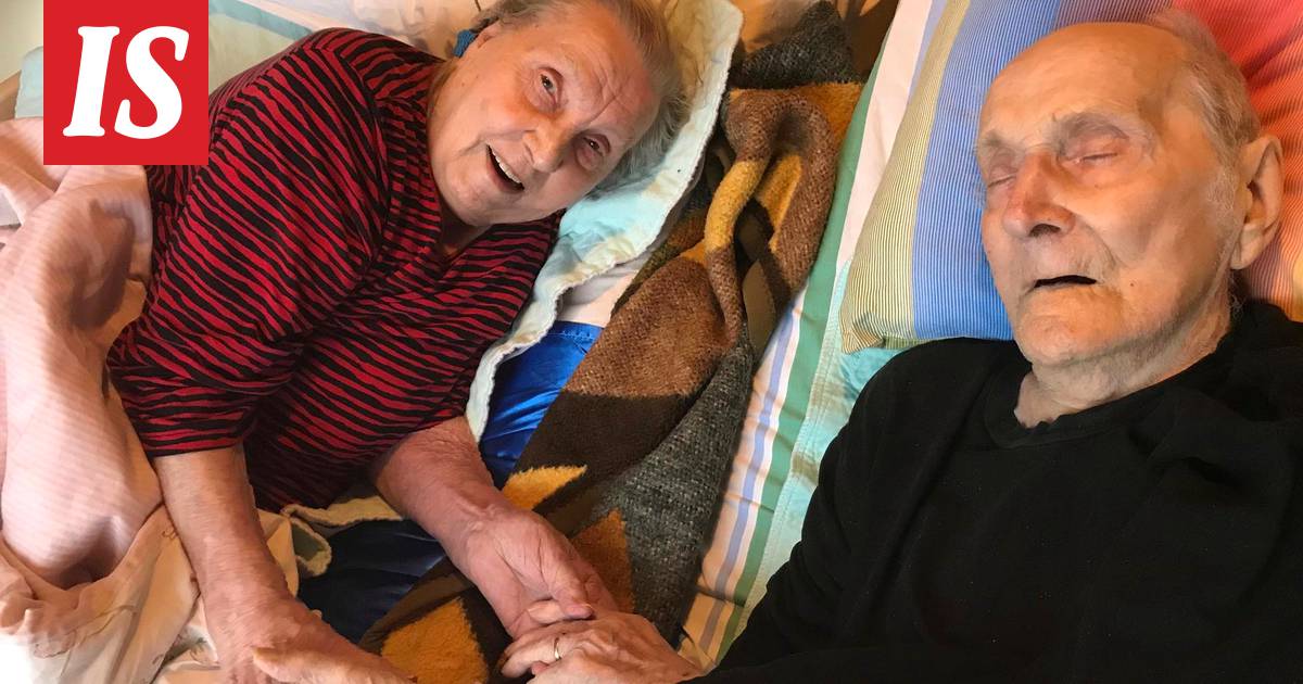 93-vuotiaat Stig ja Helmi pääsivät lopulta samaan hoitokotiin – pitivät  toisiaan kädestä viimeisellä hetkellä - Kotimaa - Ilta-Sanomat